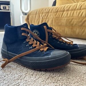 Converse Men's Black and Brown High-Top Sneakers